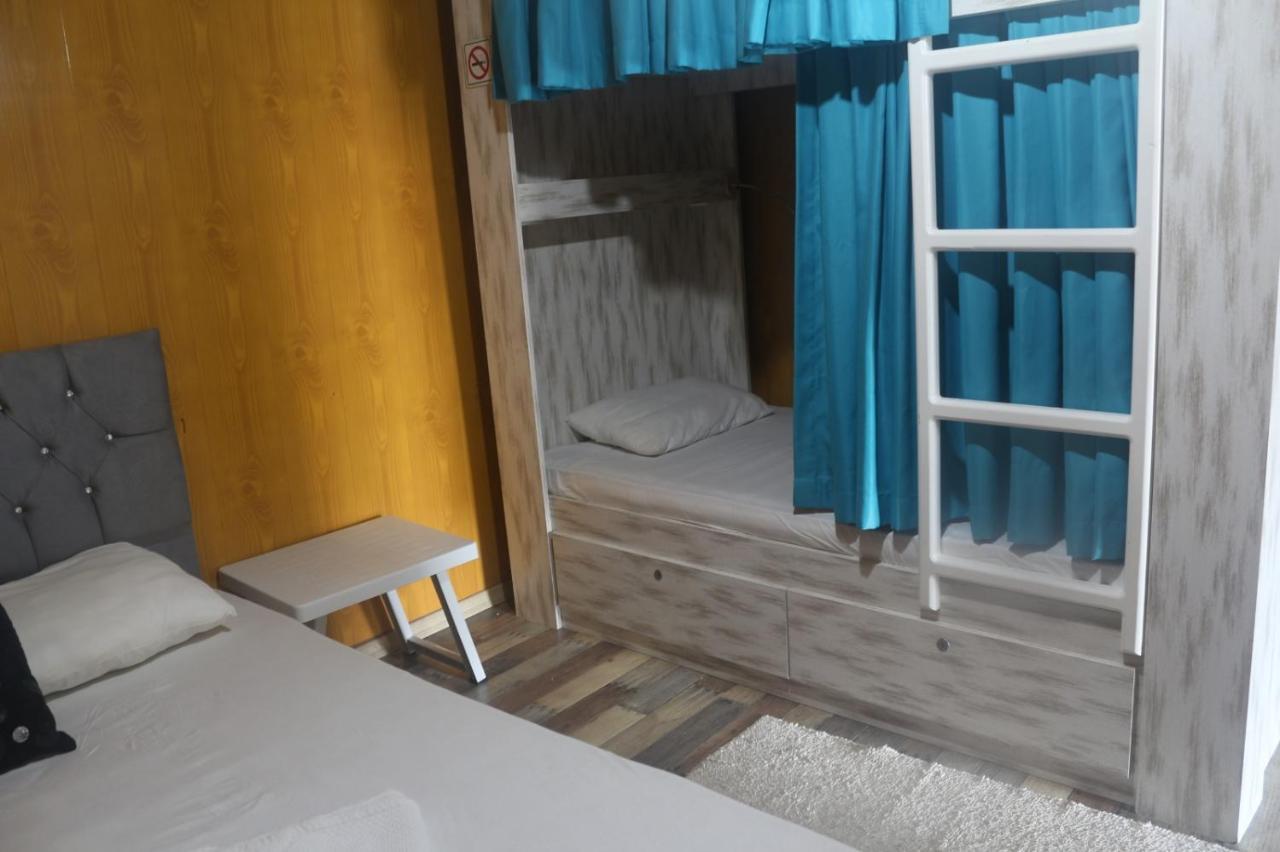 Amintas Hostel Motel フェティエ エクステリア 写真